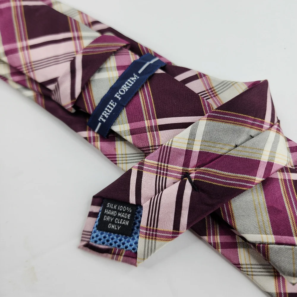 TRUE FORUM Multi-color Plaid Silk Tie.